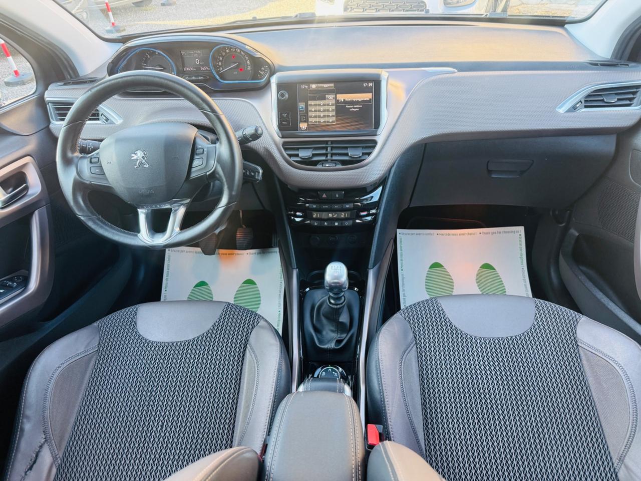 Peugeot 2008 1.6 e-HDi 115 CV Stop&Start Allure