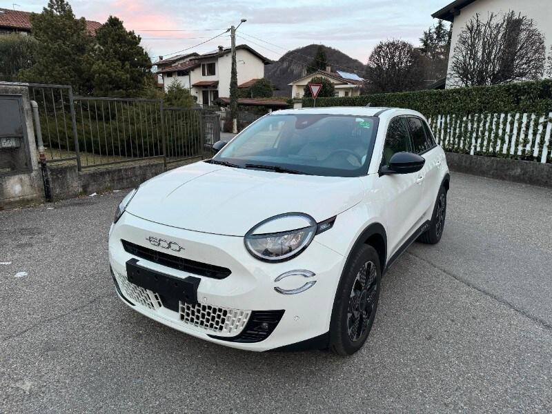 FIAT 600 (2023-->) 600 Hybrid 100 CV DCT MHEV L...