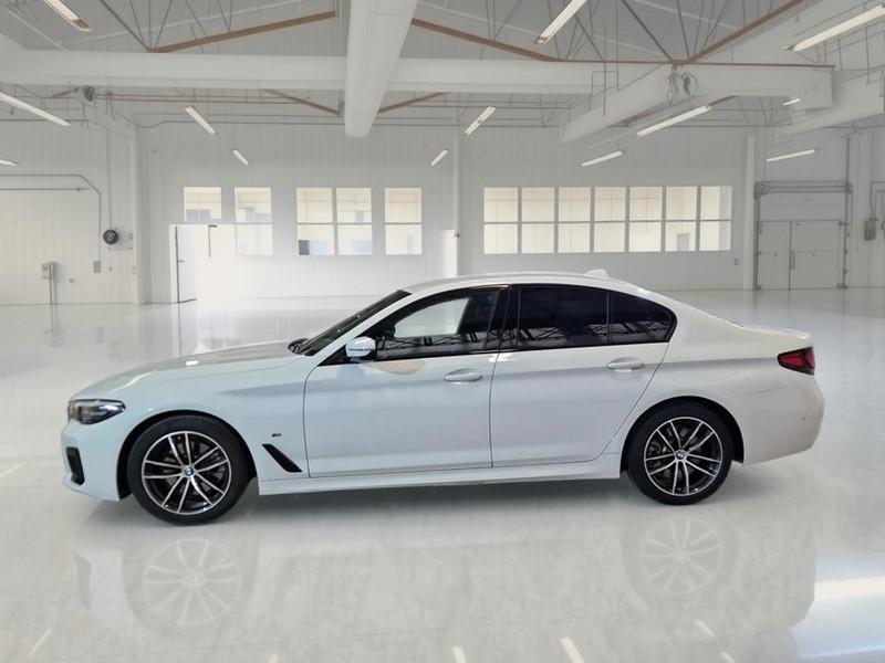 BMW 520 XDRIVE M SPORT AUTO MH48V 4 PORTE BERLINA