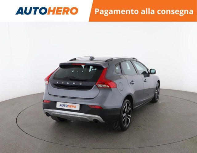 VOLVO V40 Cross Country T4 AWD Geartronic Summum