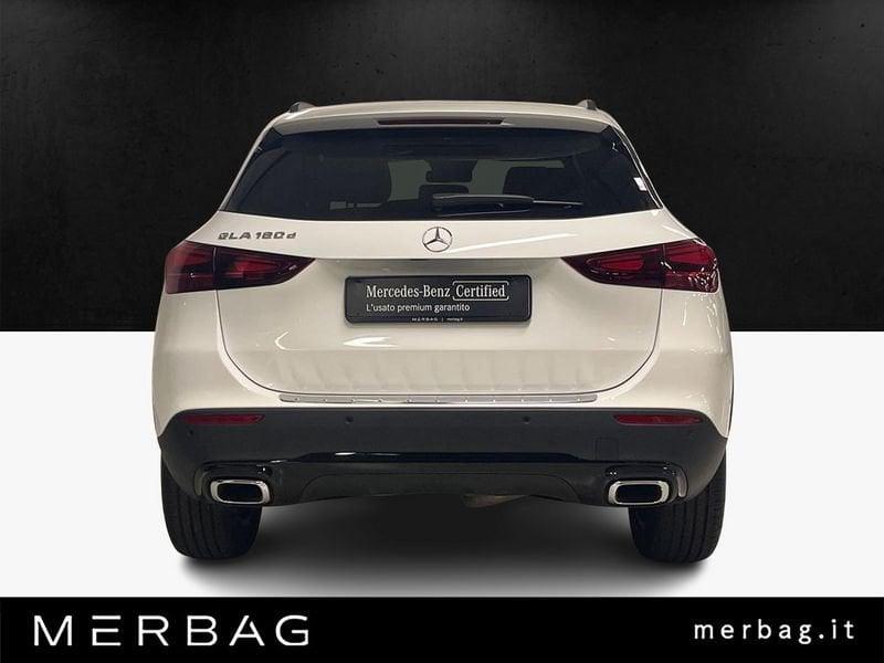 Mercedes-Benz GLA 180 d Automatic Business Extra