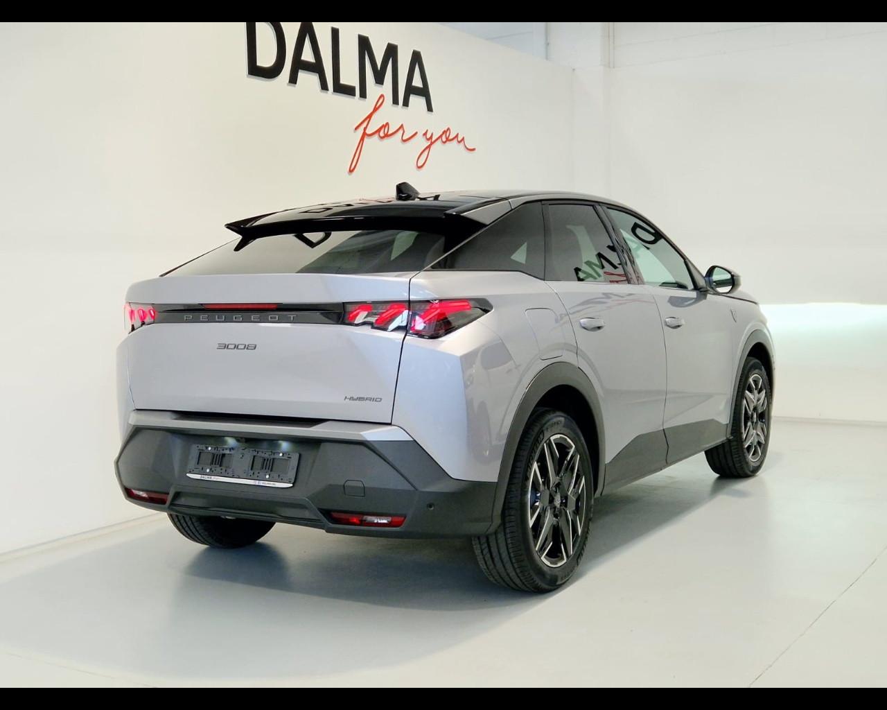 PEUGEOT 3008 1.2 hybrid GT 136cv e-dcs6