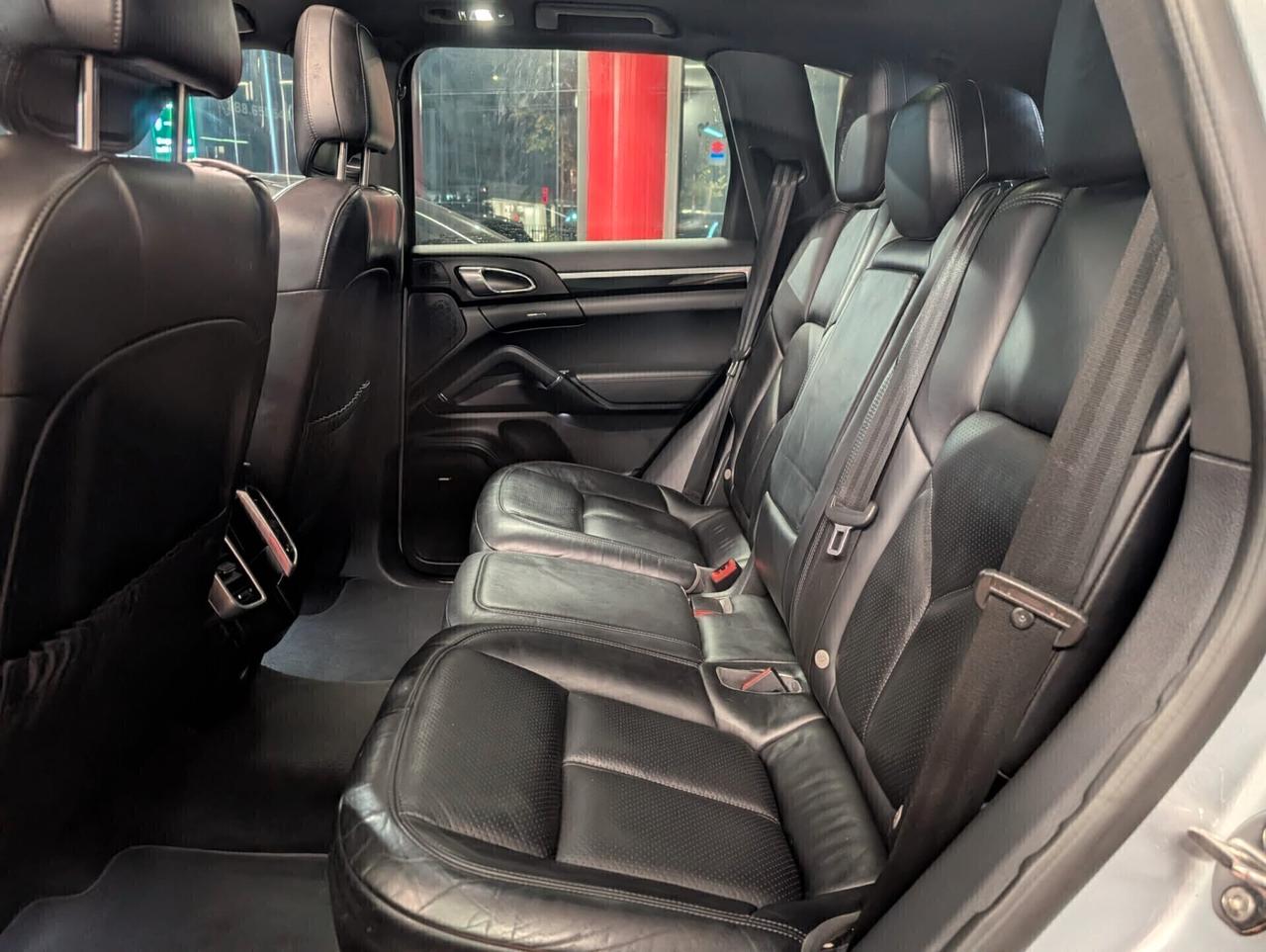 Porsche Cayenne 3.0 Diesel TETTO FINANZIABILE 95.000 KM