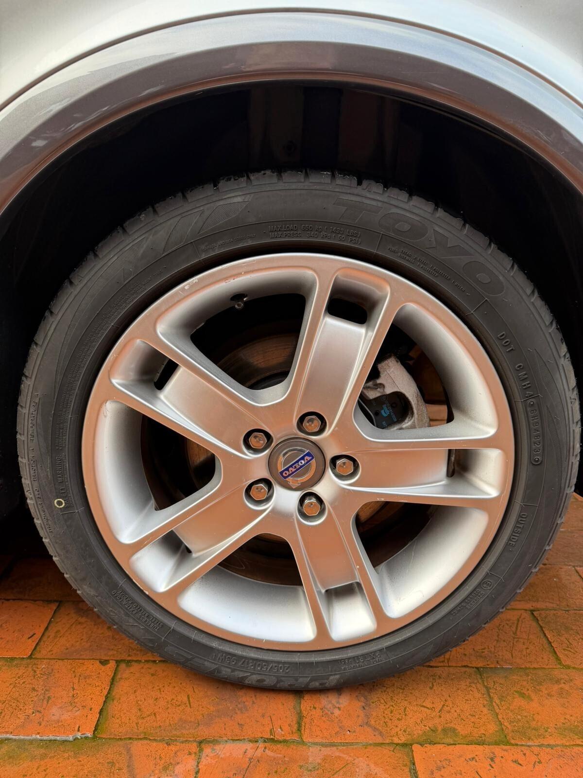 Volvo C30 2.4 D5 aut. R-DESIGN