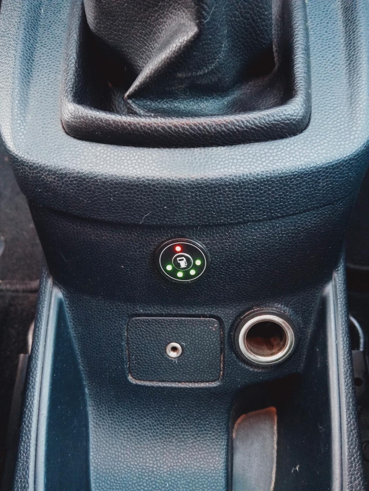 Ford Fiesta 1.4 5 porte Bz.- GPL Titanium