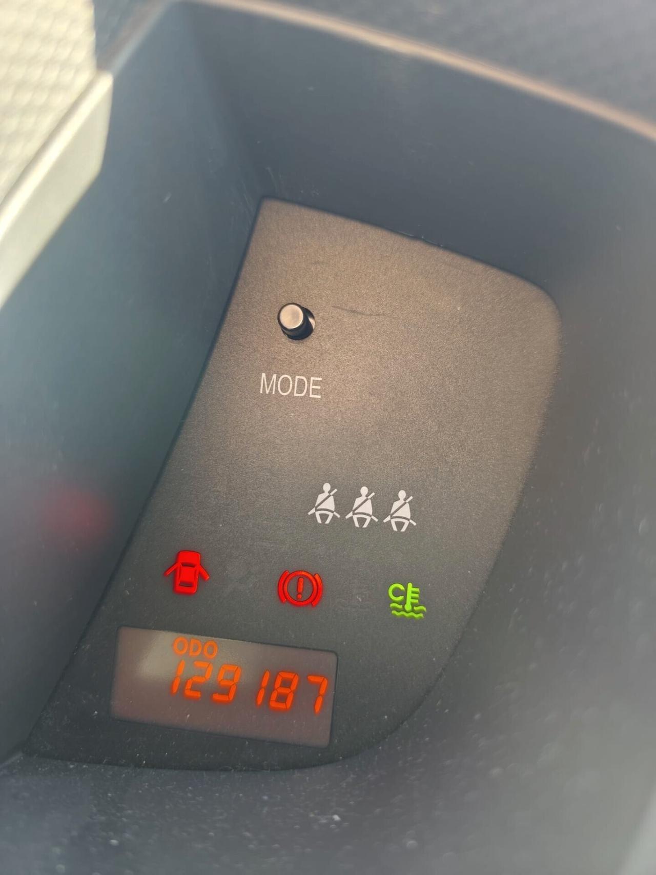 Toyota Urban Cruiser 1.4 D-4D AWD Sol