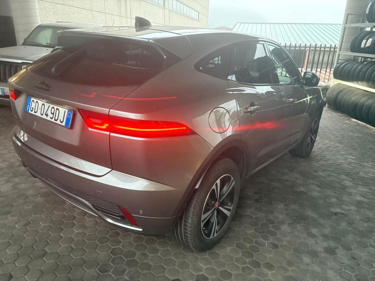 Jaguar E-Pace 2.0D I4 163 CV AWD Auto R-Dynamic