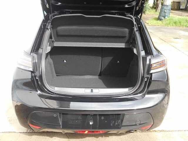 Peugeot 208 100 5p Allure NAV Fin 9Perfet
