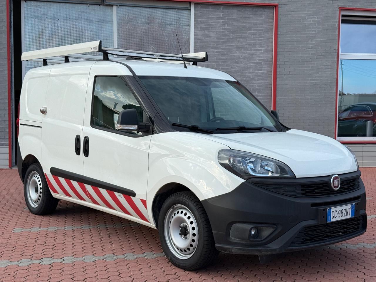 FIAT DOBLO CARGO CH1 BUSINESS 1.4 NAT. POWER 120CV E6D