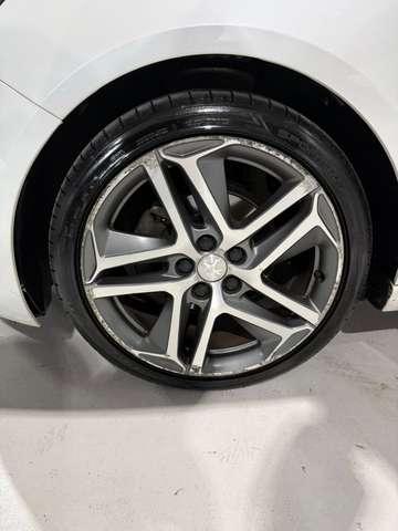 Peugeot 308 GT Line+Tetto+Led+Automatica+Neopatentati