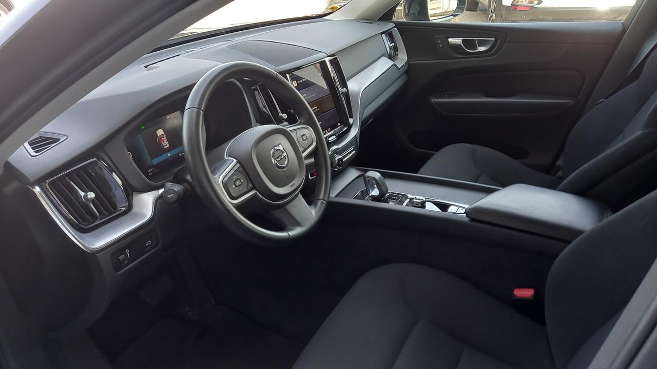 Volvo XC 60 XC60 B4 (d) AWD Geartronic Business