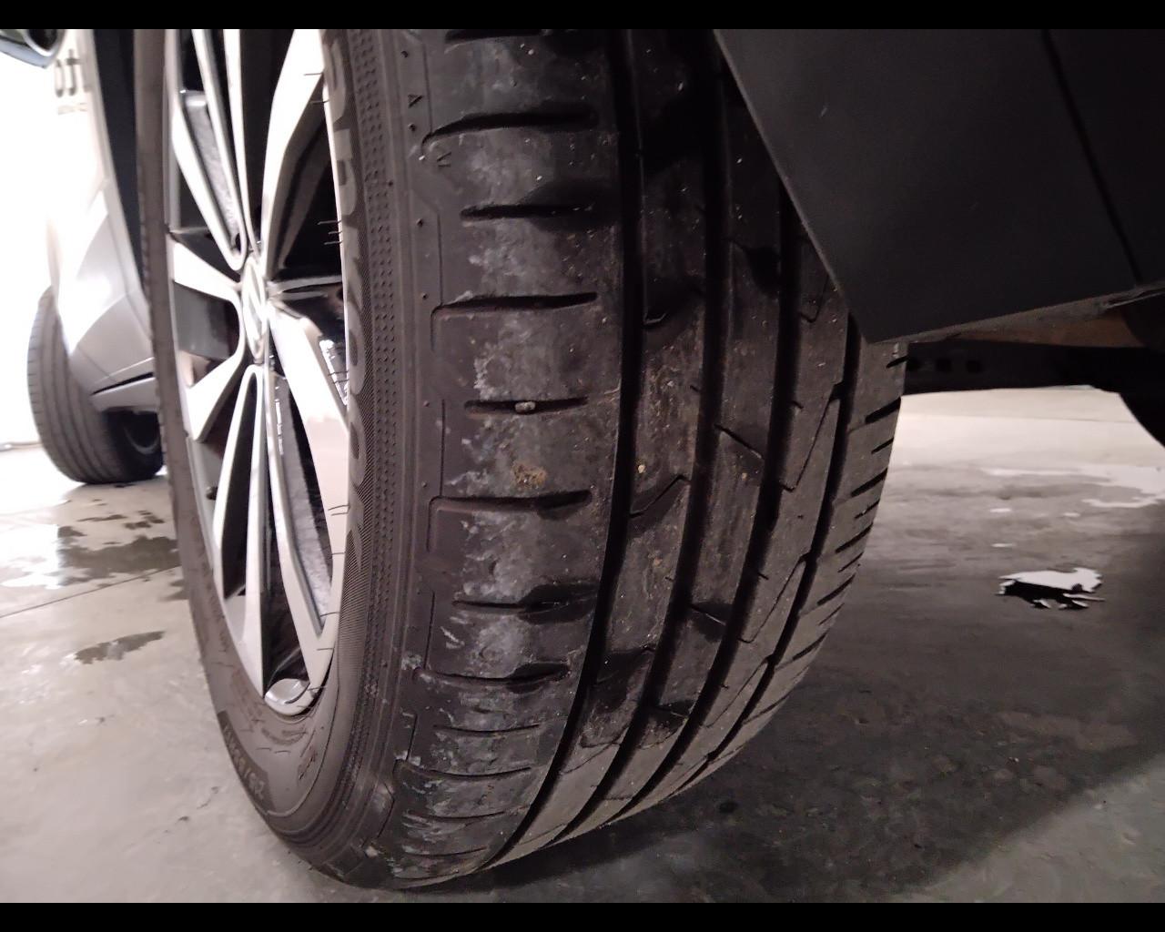 VOLKSWAGEN T-Roc I 2022 - T-Roc 1.0 tsi Style 110cv