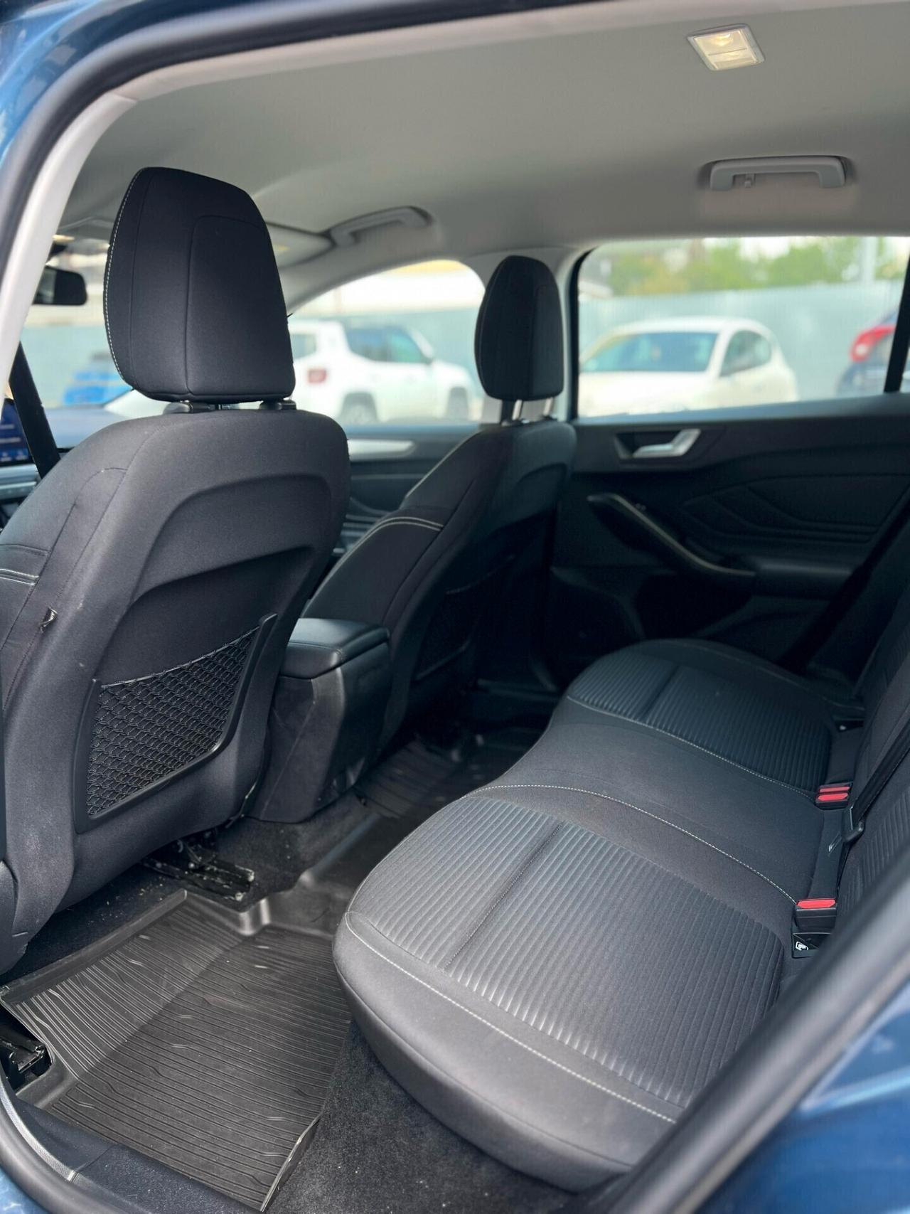 Ford Focus TURNIER 1.0 ECOBOOST HYBRID