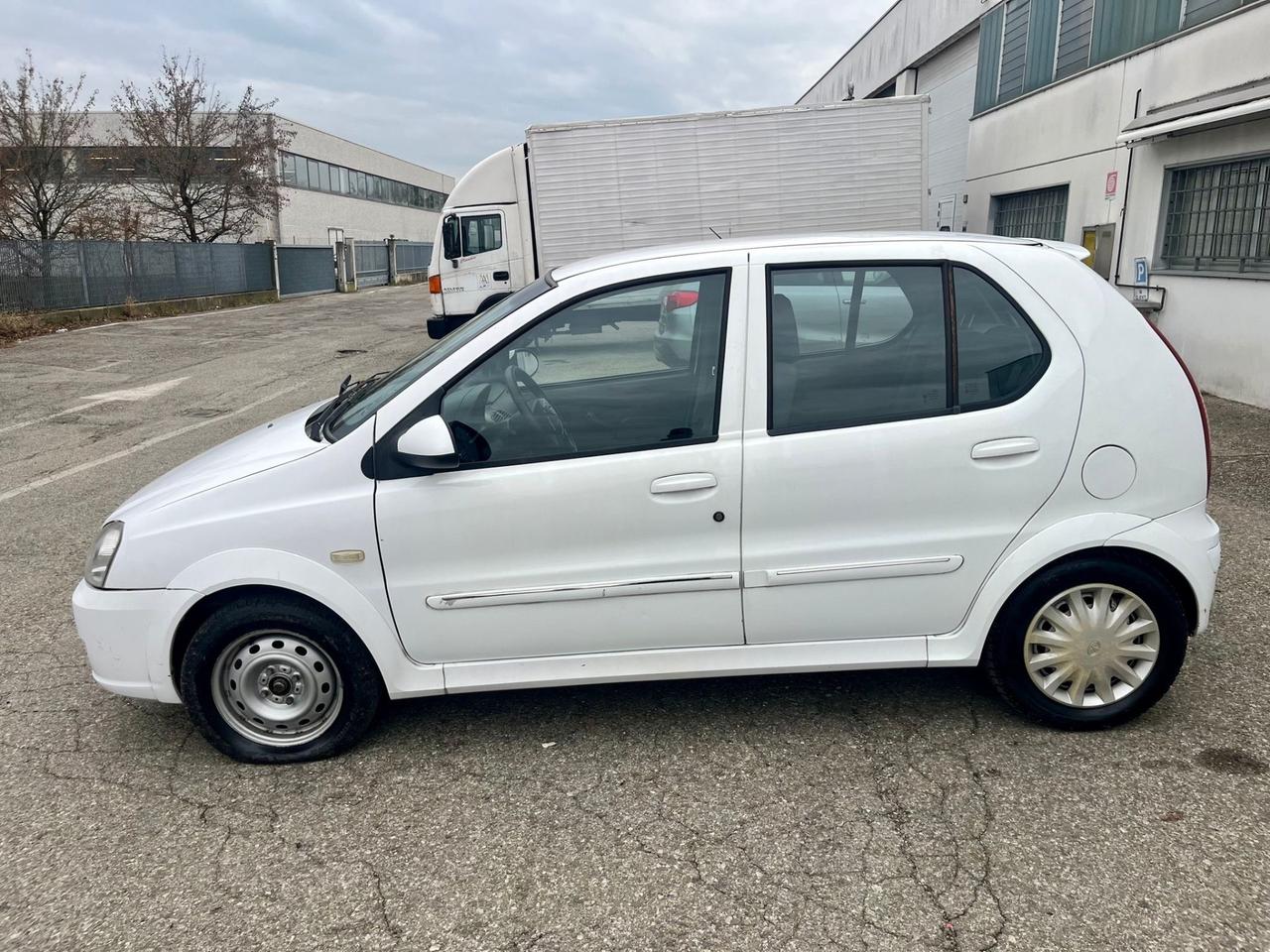 Tata Indica 1.4GPL 2010 133.000km per neopatentati
