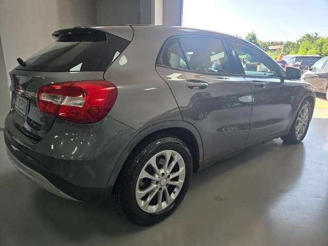 Mercedes-Benz GLA 180 GLA 180 d (cdi) Executive auto