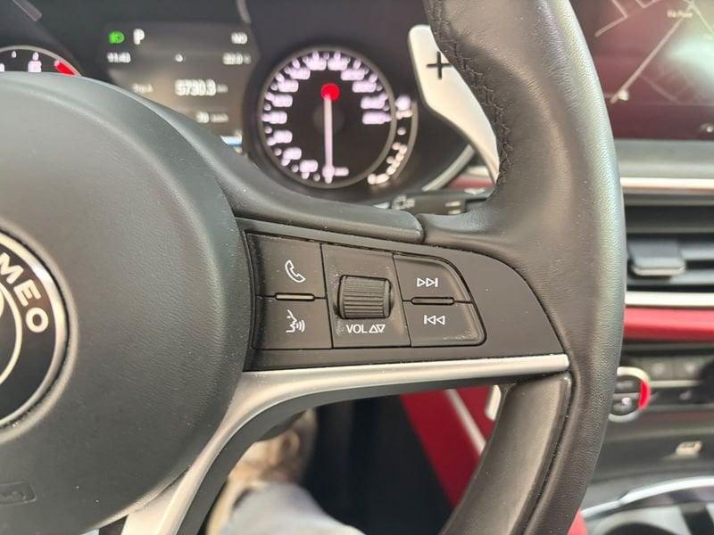 Alfa Romeo Stelvio 2.0 Turbo Benzina 280CV AT8 Q4 Executive