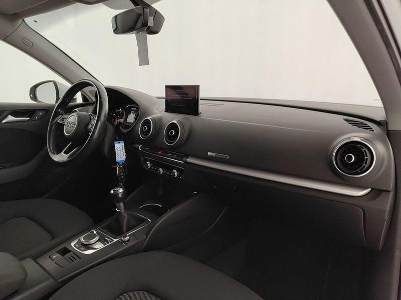 Audi A3 1.6 TDI 116 CV Business