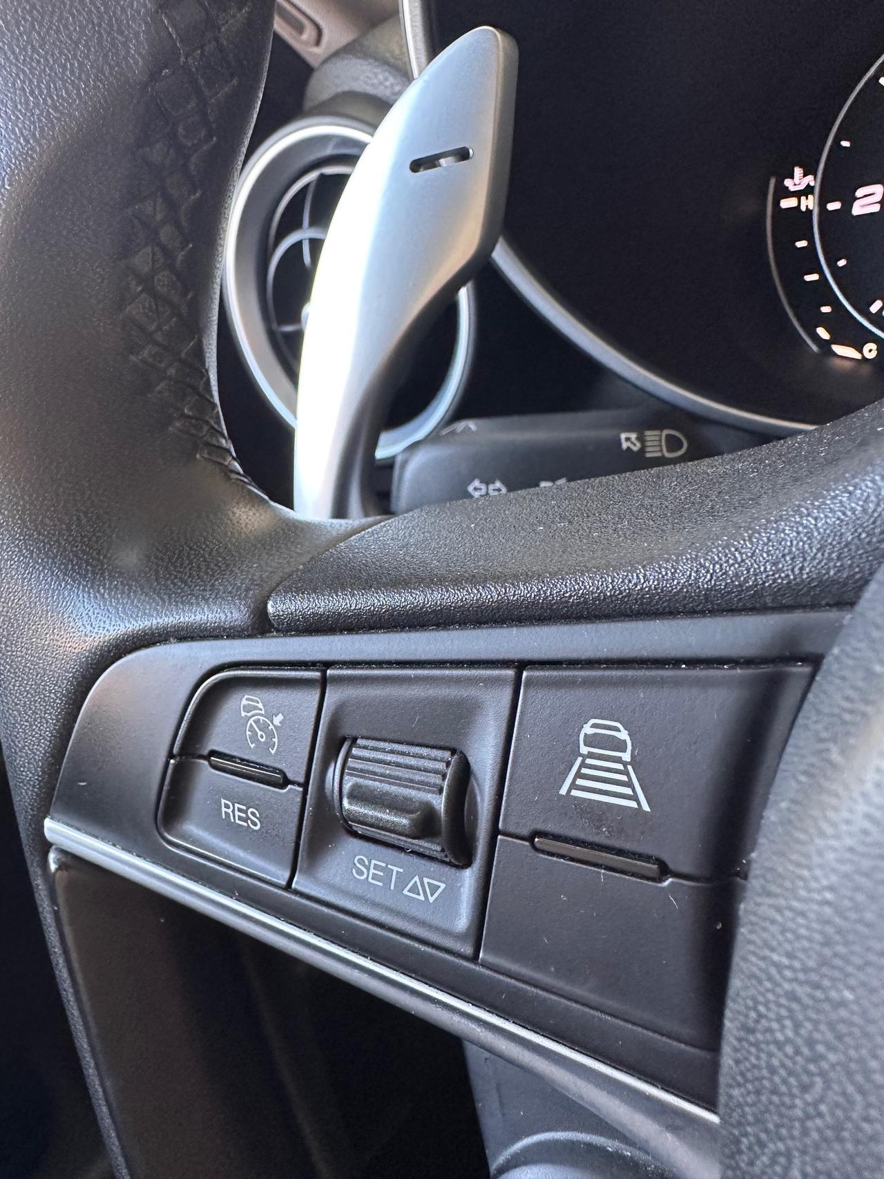 Alfa Romeo Giulia 2.2 t Business 160cv auto