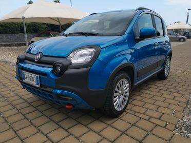 Fiat Panda Cross 1.0 FireFly S&S Hybrid