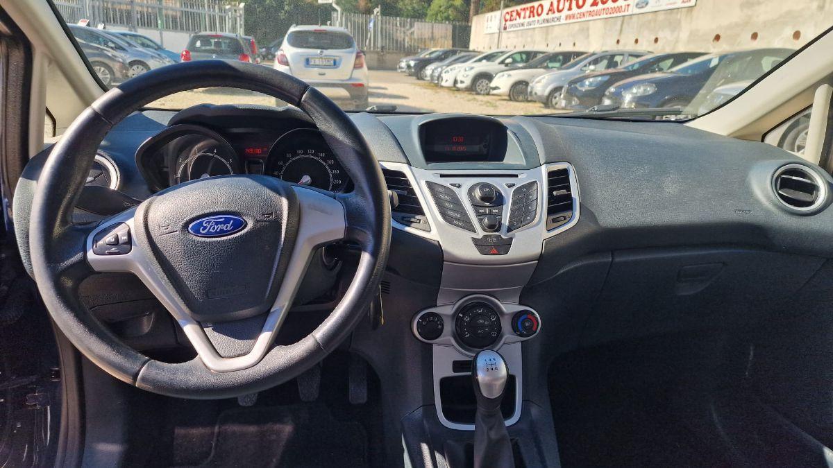 FORD - Fiesta - 1.4 16V 5p. Bz.- GPL Titanium Bs.