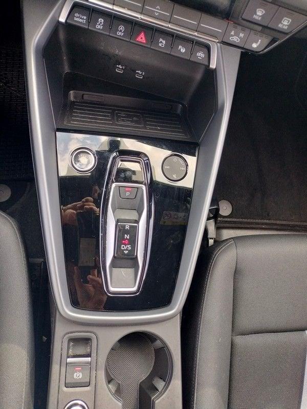 Audi A3 A3 SPB 35 TFSI Business Advanced