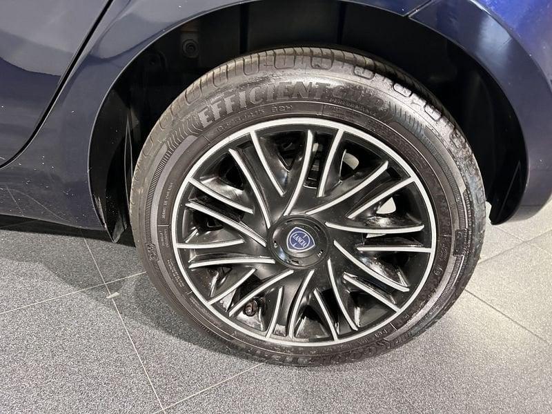 Lancia Ypsilon 1.0 70cv Firefly Hybrid S&S Ecochic AREA C FREE