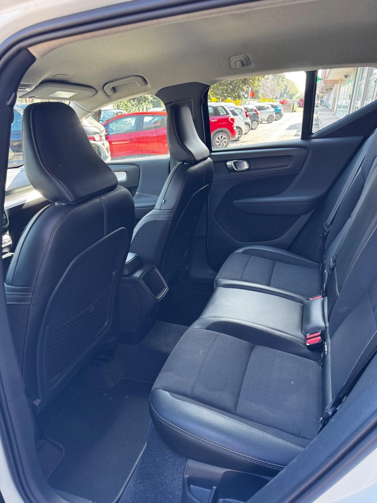 Volvo XC40 D3 AWD Business Plus