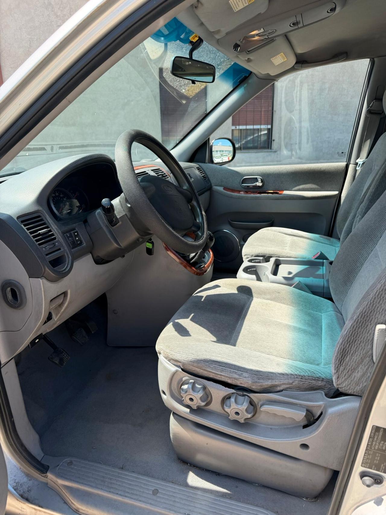 Kia Carnival 2.9 16V CRDi cat Family