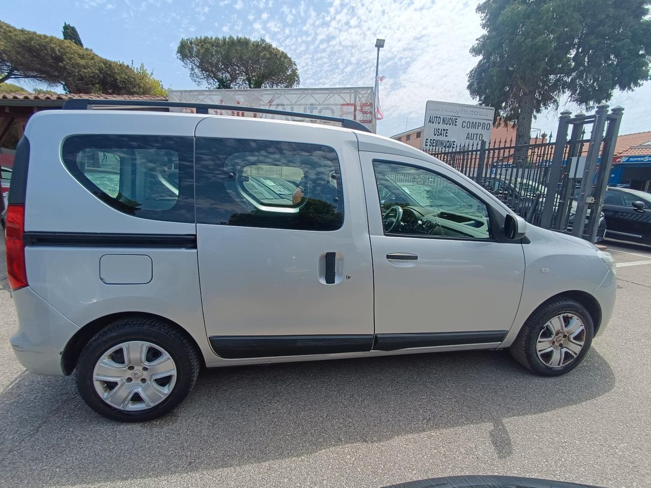 Dacia Dokker 1.6 8V 100CV Start&Stop GPL Lauréate