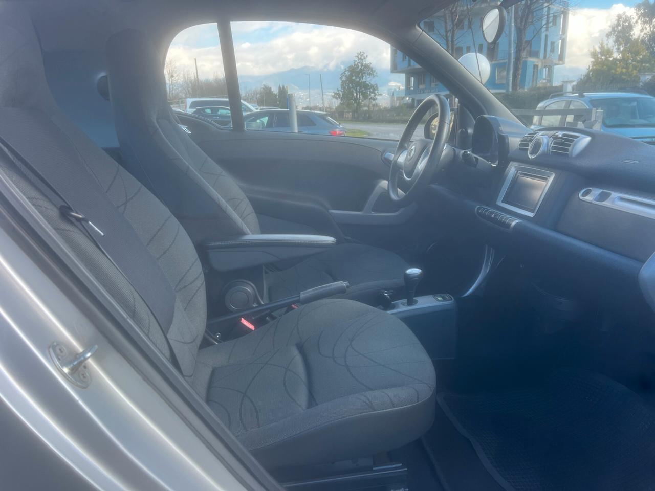 Smart ForTwo 1000 52kW MHD passion-2012