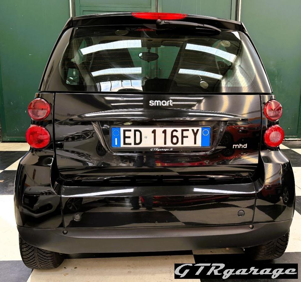 SMART - Fortwo - 1000 52 kW MHD coupÃ© pulse