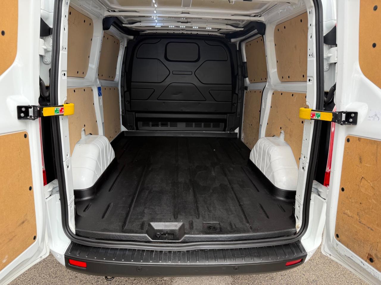 Ford Transit Custom 2.0 Diesel/Hybrid