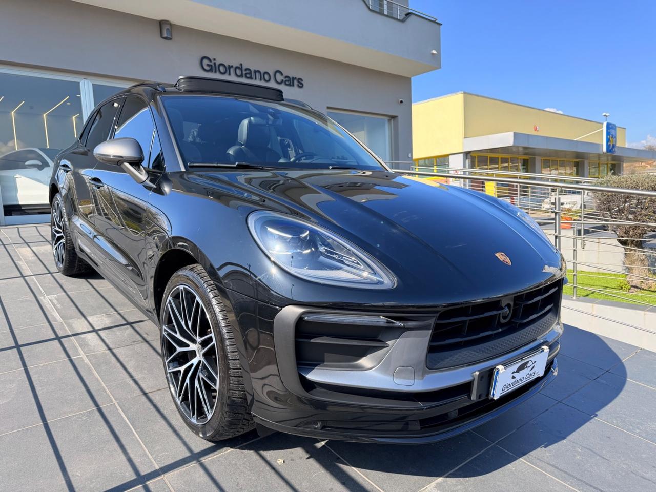 Porsche Macan 2.0 T 265cv open edition con approved