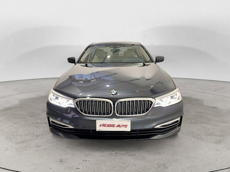 BMW Serie 5 520d xDrive Luxury Auto