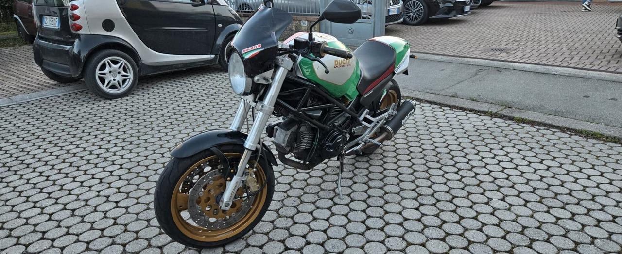 Ducati Monster 600 Allestimento 900