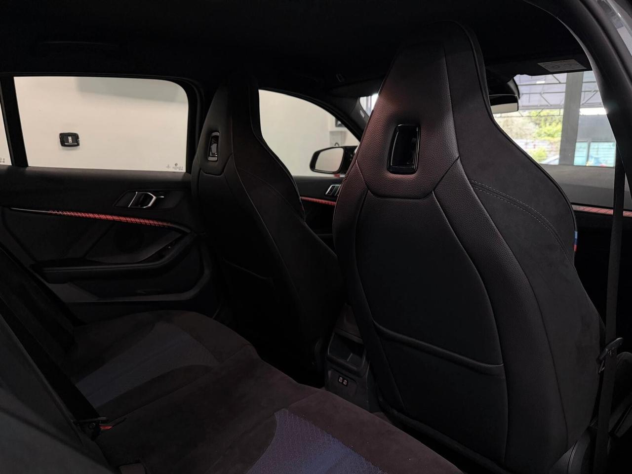 Bmw 118 118d 5p. Msport