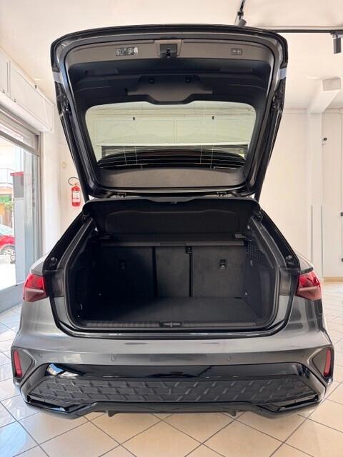 Audi A3 Sportback Black-line 35 2.0 tdi s-tronic