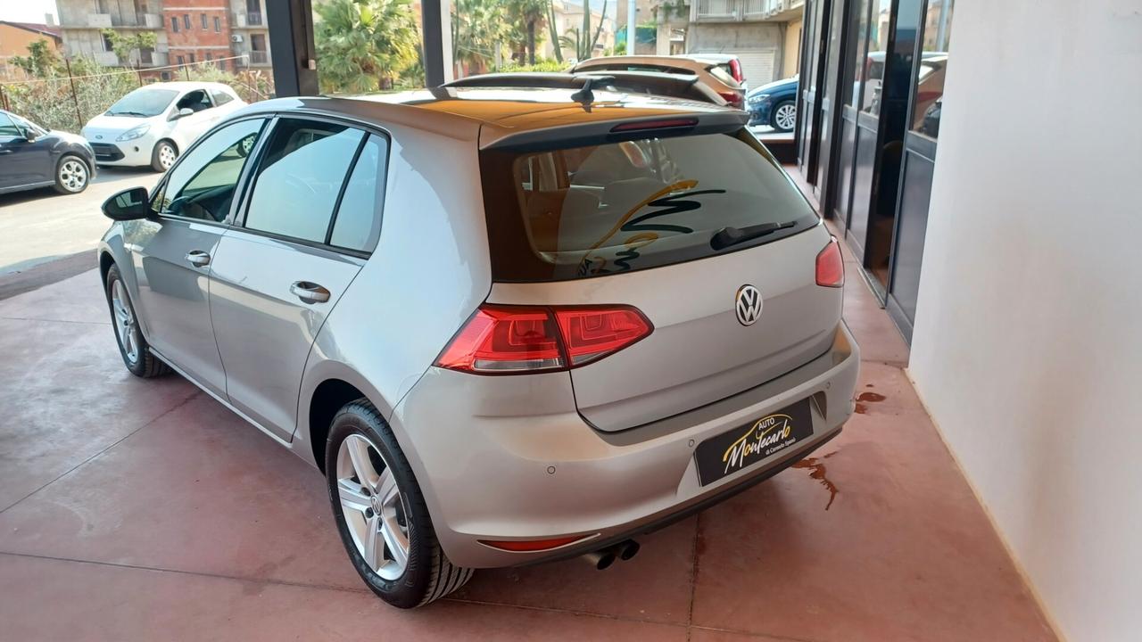 Volkswagen Golf Business 2.0 TDI 5p. Highline BlueMotion Technology