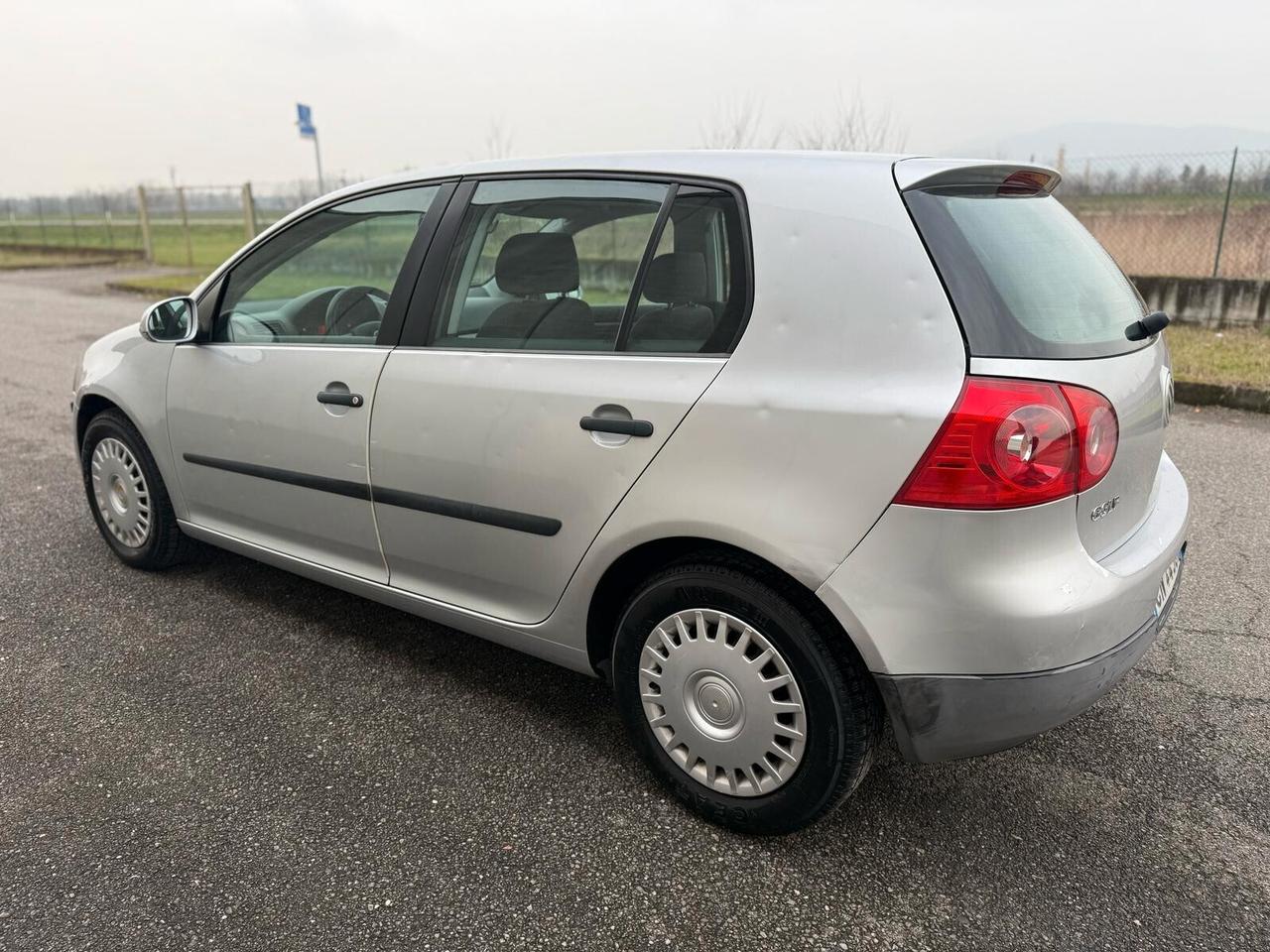 Volkswagen Golf 1.9 TDI 5p. 105CV NEOPATENTATI