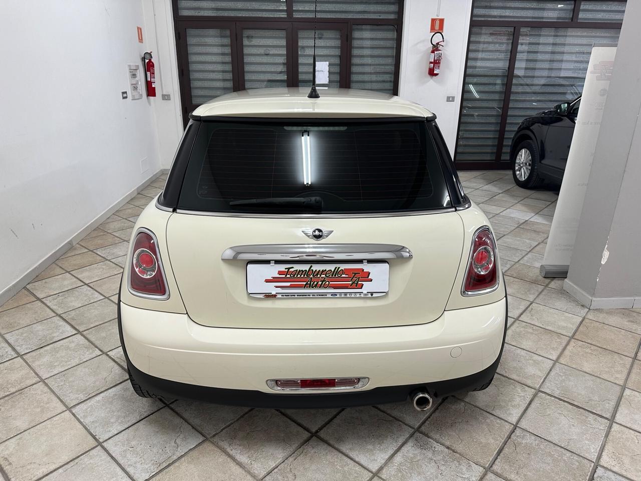 MINI 1.6 (90) One D 2011