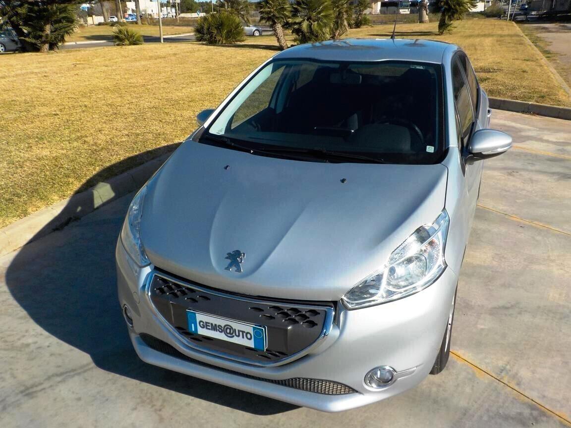 Peugeot 208 1.4 e-HDi 68 CV S&S robotizzato 5 porte Active