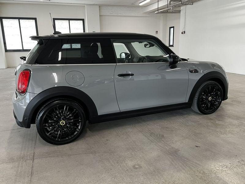 MINI Mini Full Electric Mini F56 2021 Full Electric Mini 3p Cooper SE Classic auto