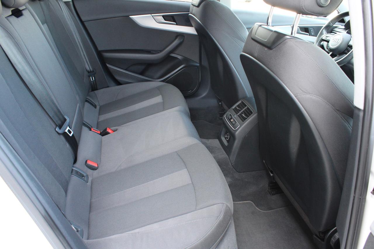 Audi A4 Avant 2.0 g-tron Sport 170cv s-tronic