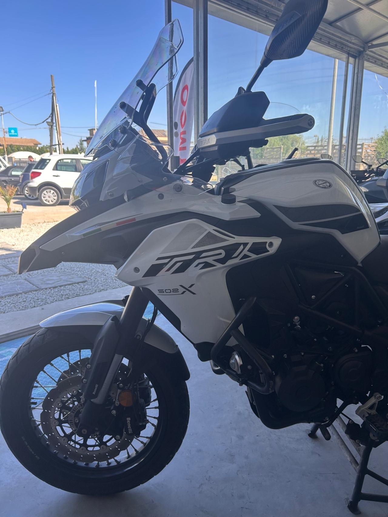 Benelli TRK 502 X