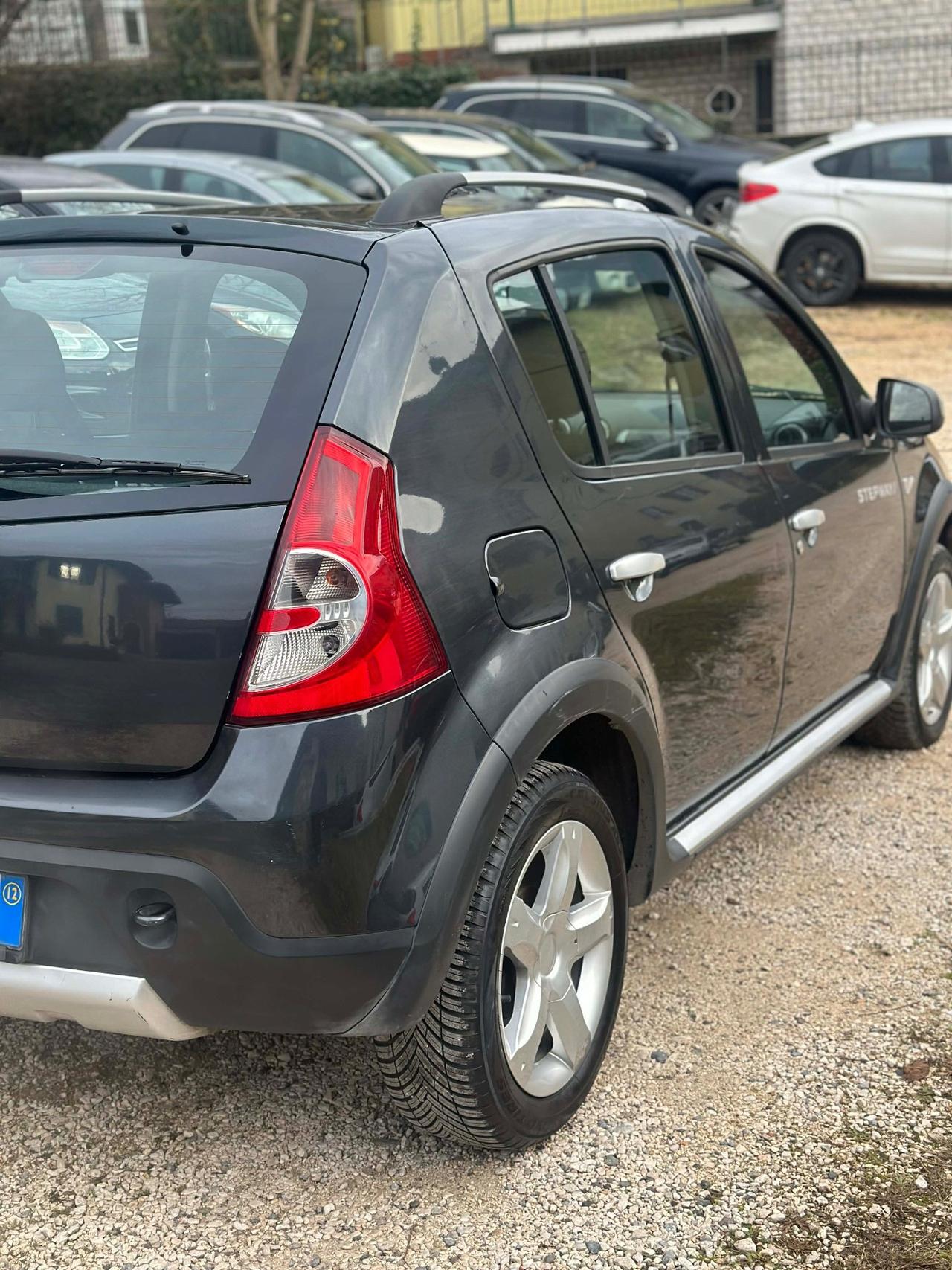 Dacia SANDERO STEPWAY 1.6 8V GPL 85CV NEOPAT KMCERT GARANZ