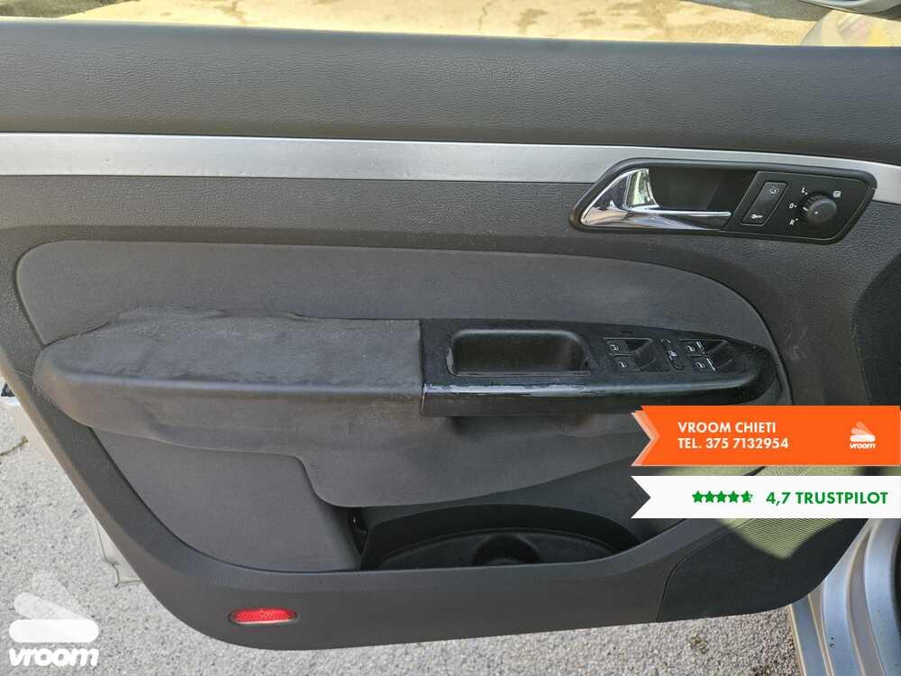 VOLKSWAGEN Touran 2.0 TDI 136CV Highline