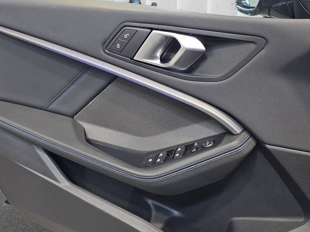 BMW Serie 1 5 Porte 118 d SCR Msport Steptronic