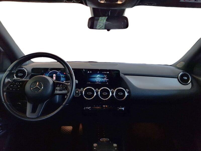 Mercedes-Benz GLA 200 d 150 CV Automatica LED Sport