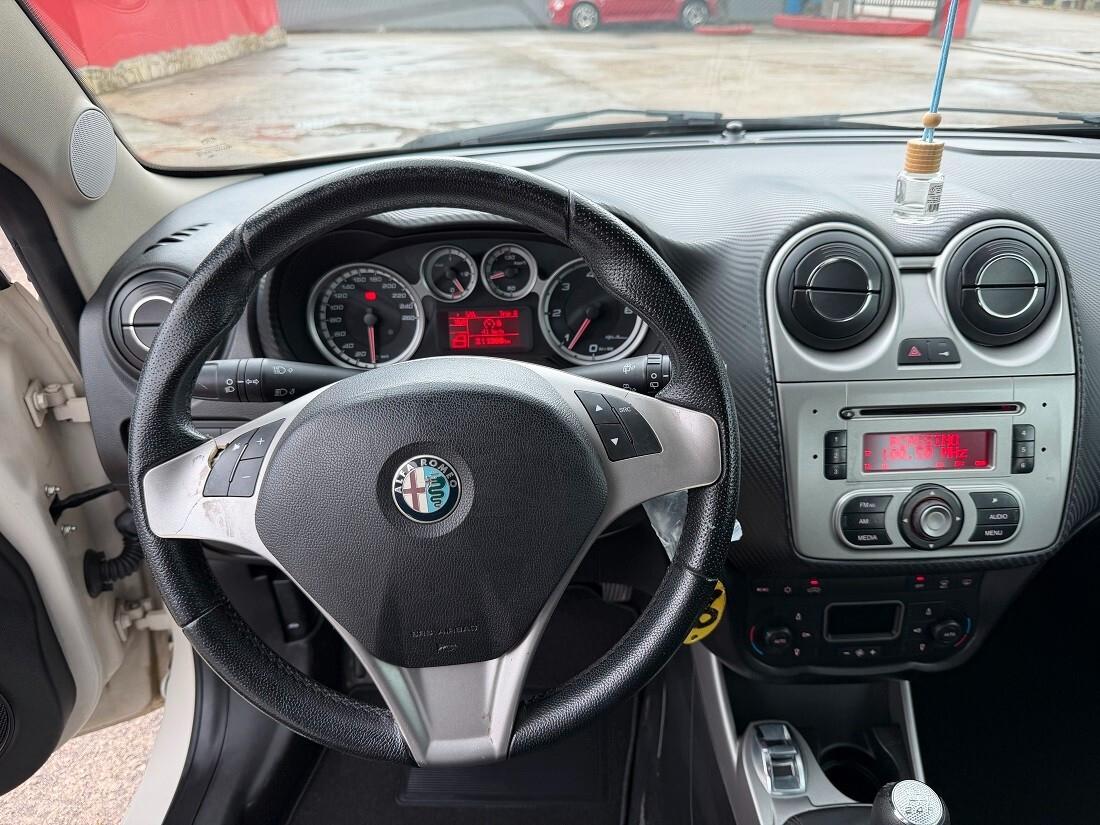 Alfa Romeo MiTo 1.3 JTDm-2 95 CV S&S Distinctive