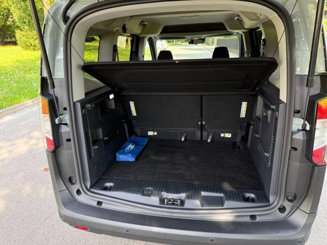 FORD Tourneo Courier 1.0 EcoBoost Titanium IVA ESPOSTA